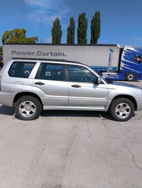Subaru Forester Газ, снимка 3