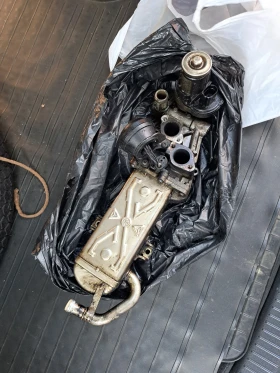 VW Touran - 5110 € / 9994.29 лв. - 49299824 9