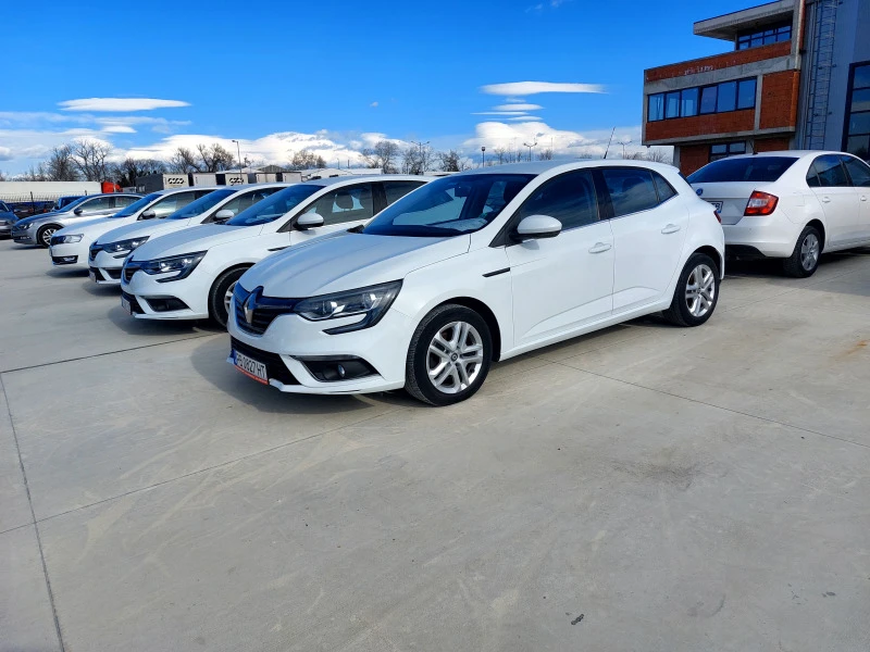 Renault Megane В-Гаранция-6-M/T-110кс, снимка 1 - Автомобили и джипове - 37424497