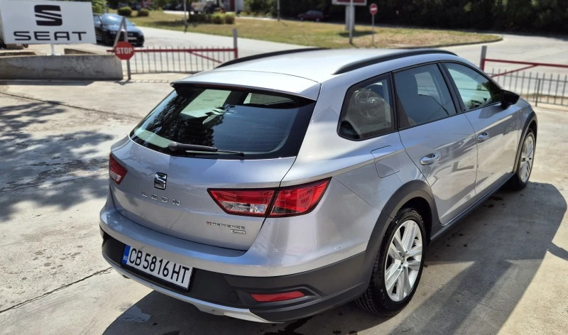 Seat Leon X-Perience 2.0TDI 184к.с. DSG 4DRIVE, снимка 4 - Автомобили и джипове - 46744406