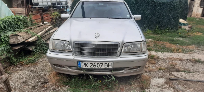 Mercedes-Benz C 250, снимка 1 - Автомобили и джипове - 46975853