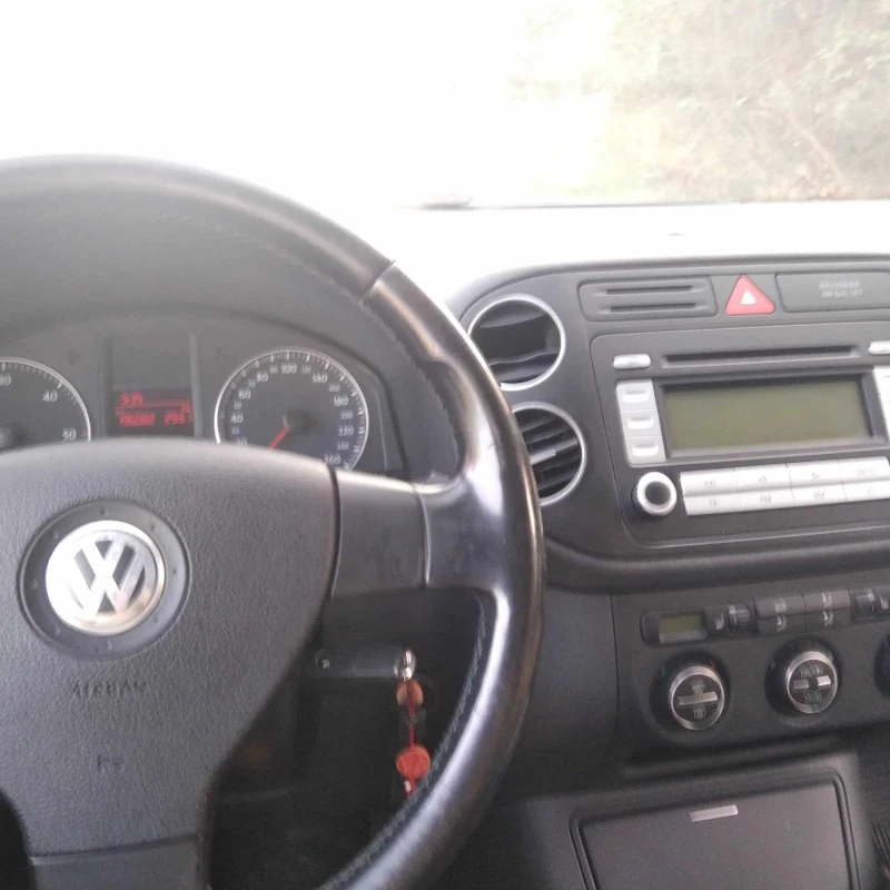 VW Golf Plus 1.9 TDI, снимка 4 - Автомобили и джипове - 47383479