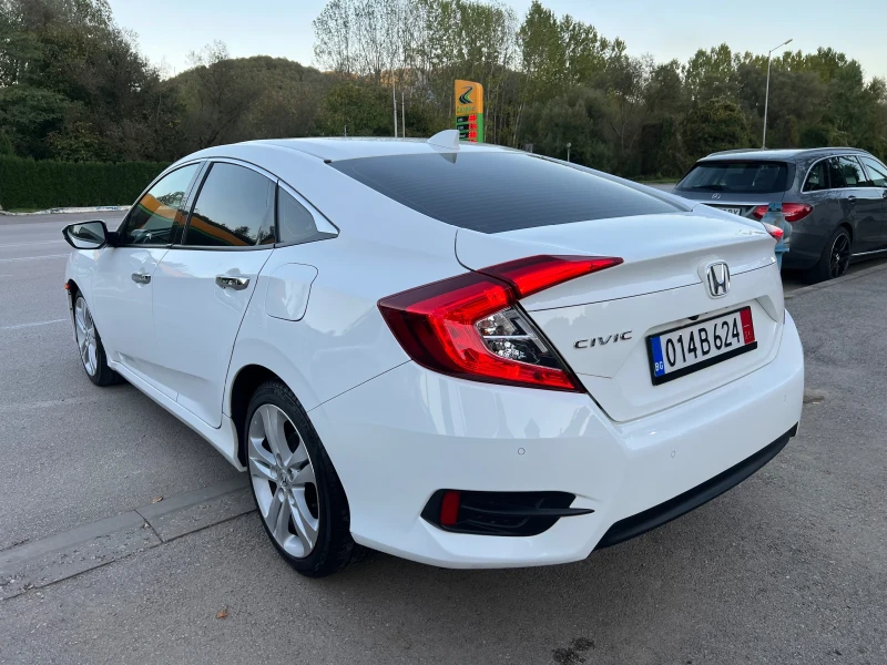 Honda Civic 1.6D Full Led ШВЕЙЦАРИЯ, снимка 4 - Автомобили и джипове - 47587505