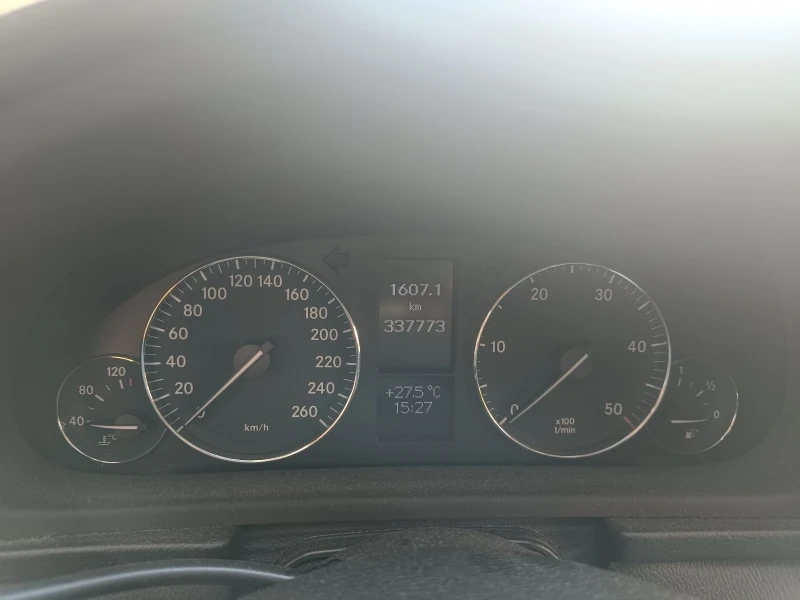 Mercedes-Benz C 220 CDI 150к.с., снимка 7 - Автомобили и джипове - 51375586
