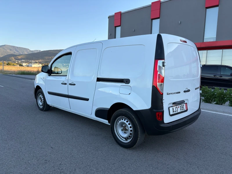 Renault Kangoo Maxi ( Две странични врати), снимка 6 - Автомобили и джипове - 52571005