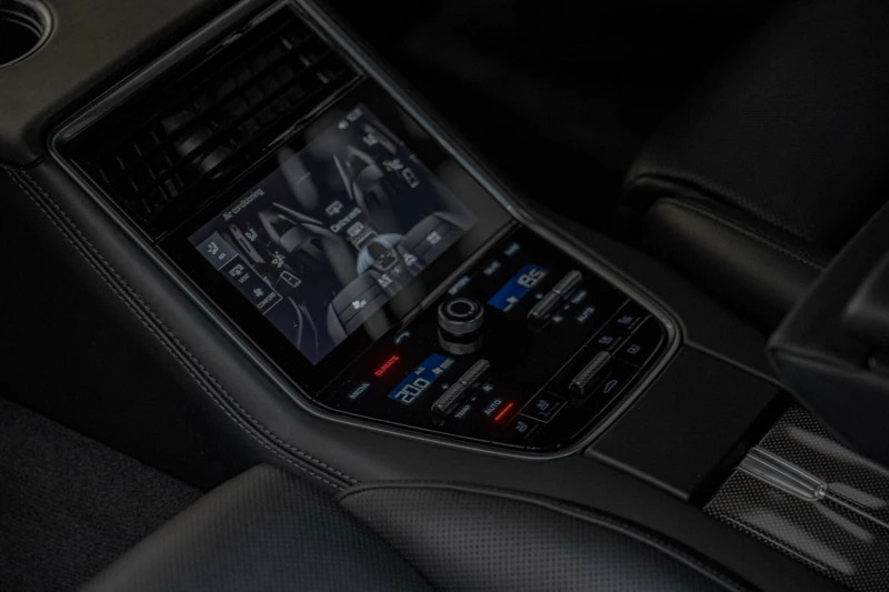 Porsche Panamera Turbo/Executive/RSE/PDCC Sport/PDLS + /PCCB/Carbon, снимка 11 - Автомобили и джипове - 52049373