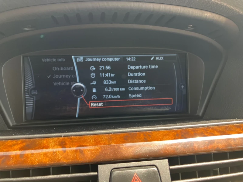 BMW 330 xd, снимка 11 - Автомобили и джипове - 52308563