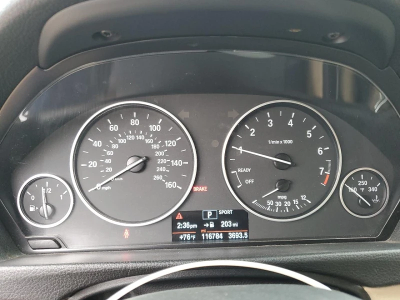 BMW 320 KEYLESS* КАМЕРА* ПОДГРЕВ, снимка 9 - Автомобили и джипове - 52376852