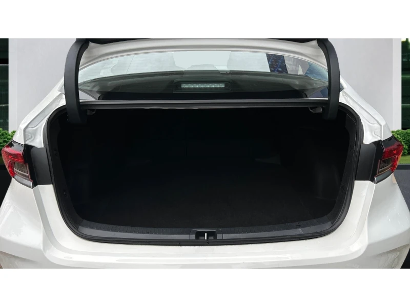 Toyota Corolla Месечна вноска от 390 лв., снимка 10 - Автомобили и джипове - 52386723