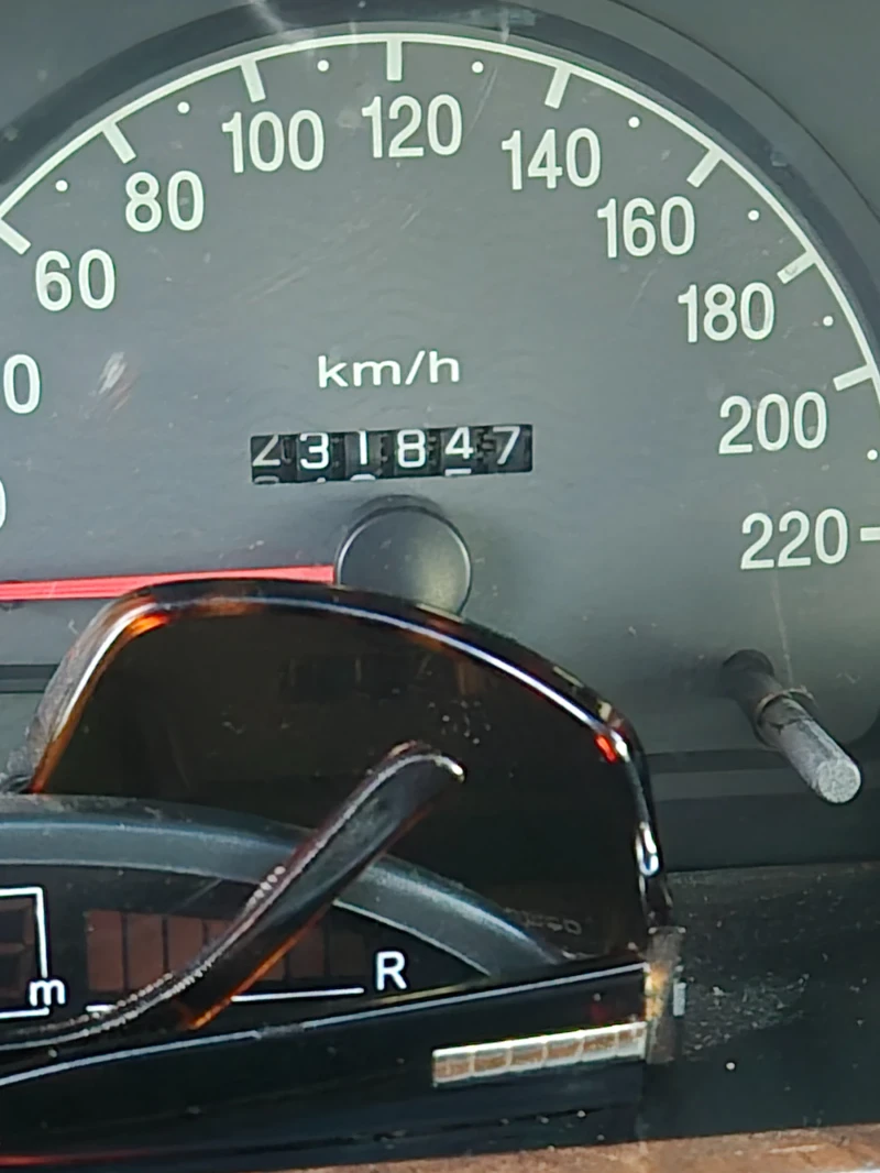 Hyundai Trajet, снимка 4 - Автомобили и джипове - 52478940