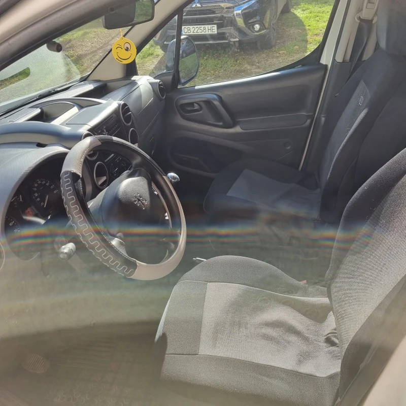 Peugeot Partner 1.6HDI, снимка 6 - Автомобили и джипове - 52636317