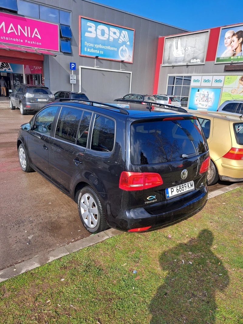 VW Touran, снимка 3 - Автомобили и джипове - 53045671