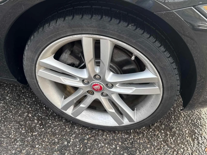 Jaguar XE * Prestige * CARFAX * ЦЕНА ДО БГ, снимка 7 - Автомобили и джипове - 53112698