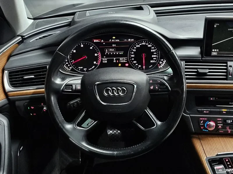 Audi A6 40 Tdi Quattro Premium C7, снимка 13 - Автомобили и джипове - 55816925