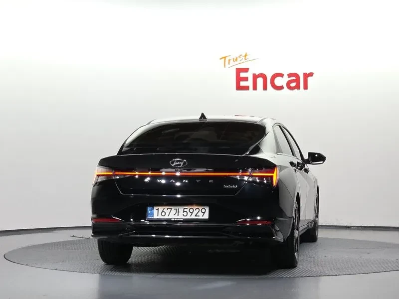 Hyundai Elantra Hybrid (Cn7) Inspiration, снимка 4 - Автомобили и джипове - 56719692