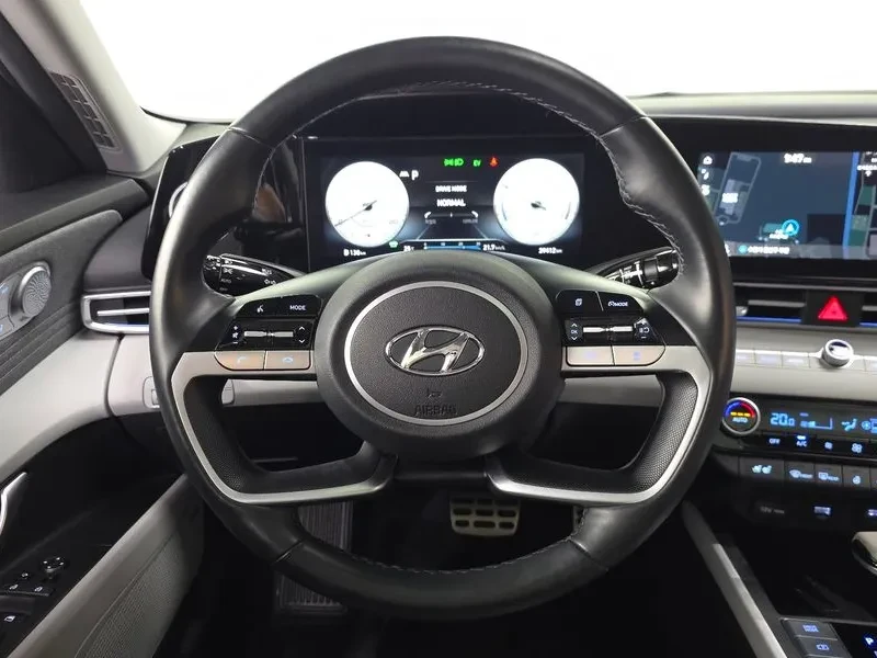 Hyundai Elantra Hybrid (Cn7) Inspiration, снимка 13 - Автомобили и джипове - 56719692
