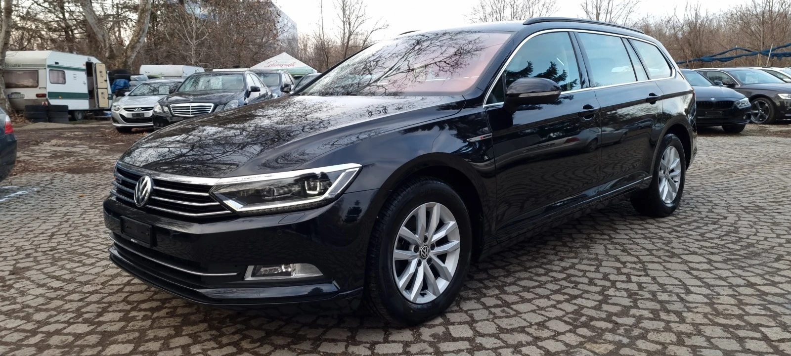 VW Passat 2.0TDI* 4 х 4* * AVTOMAT* DISTRONIC* KEYLESS SWISS - [1] 