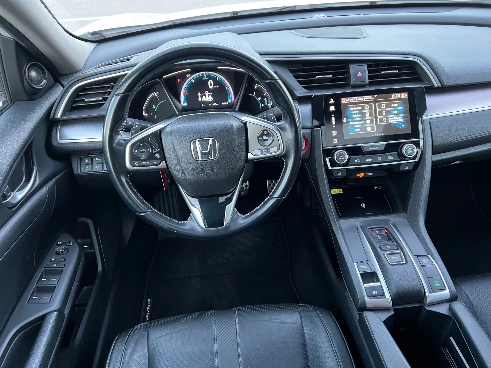 Honda Civic 1.6D Full Led ШВЕЙЦАРИЯ - изображение 10