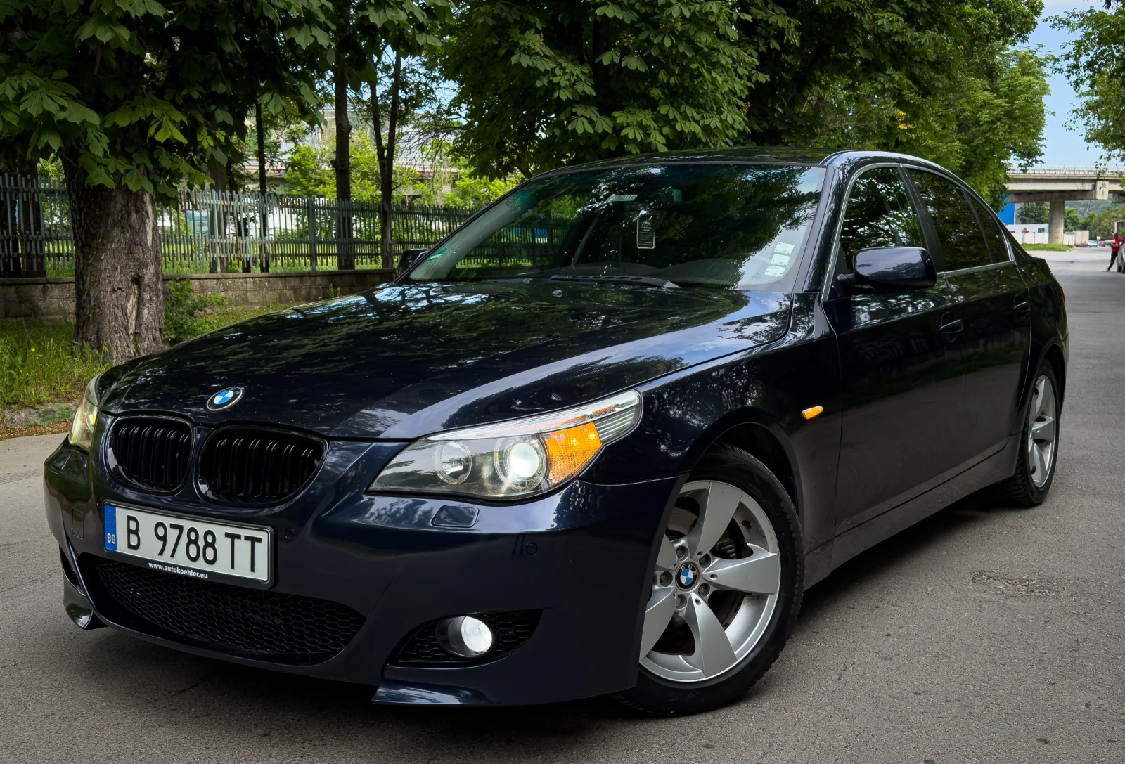 BMW 530 М-ПАКЕТ= ГАЗ= НАВИ - изображение 2