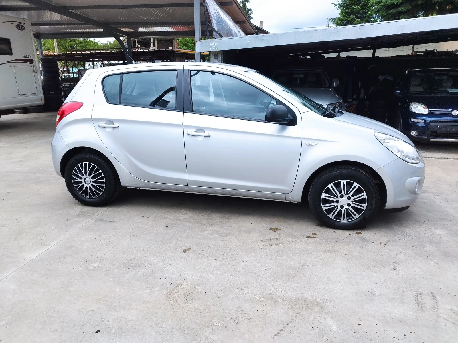 Hyundai I20 1.2i - изображение 3