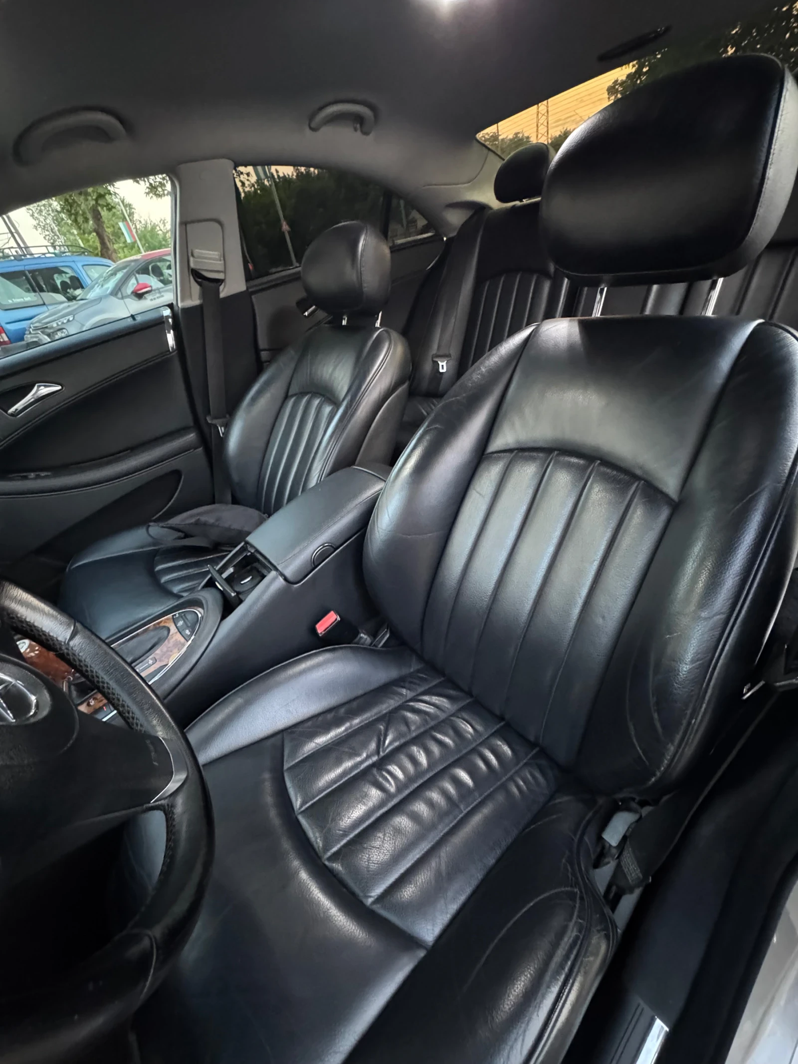 Mercedes-Benz CLS 320  - изображение 8