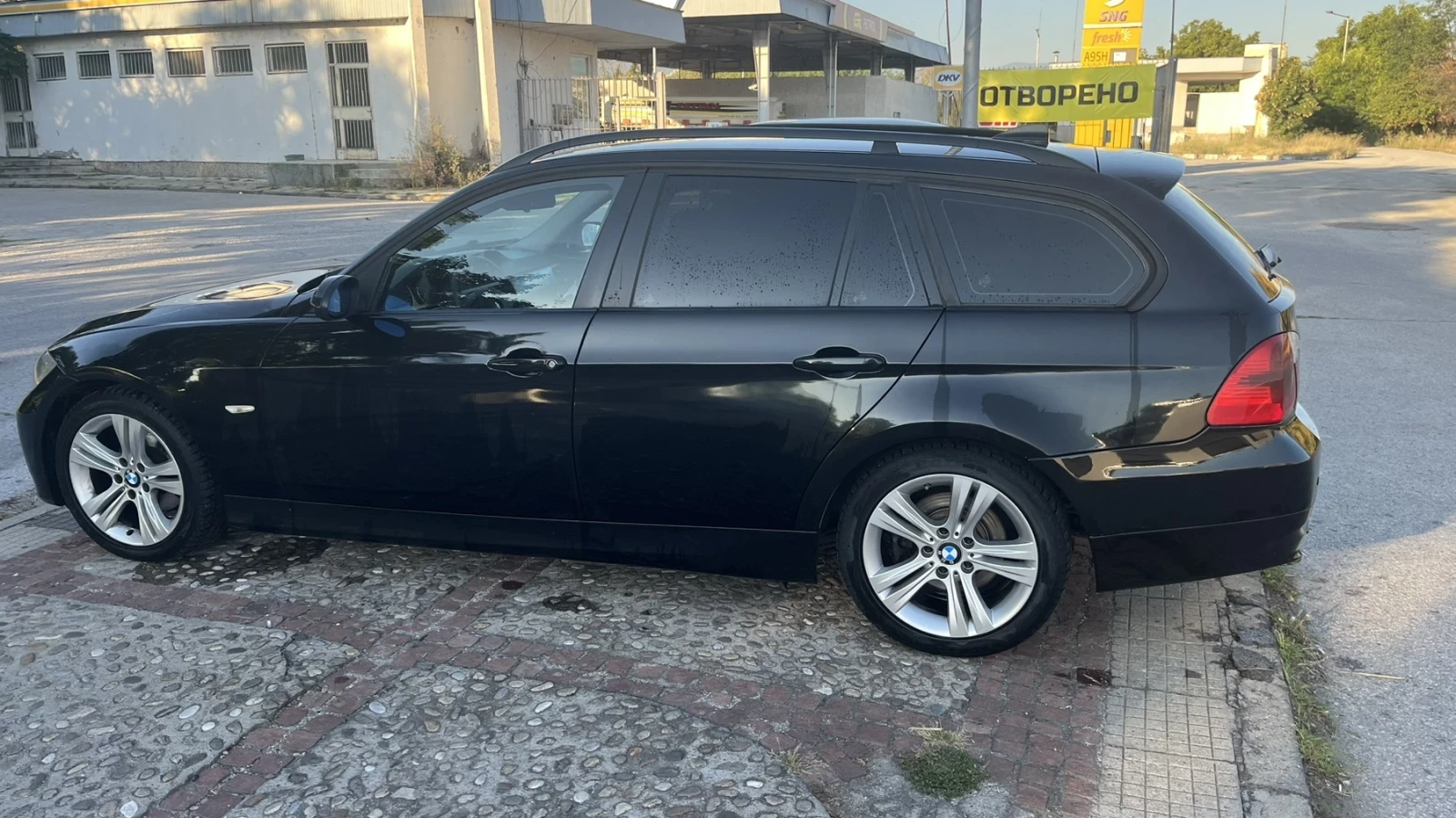 BMW 320 2.0D 163кс. Автоматик - изображение 6