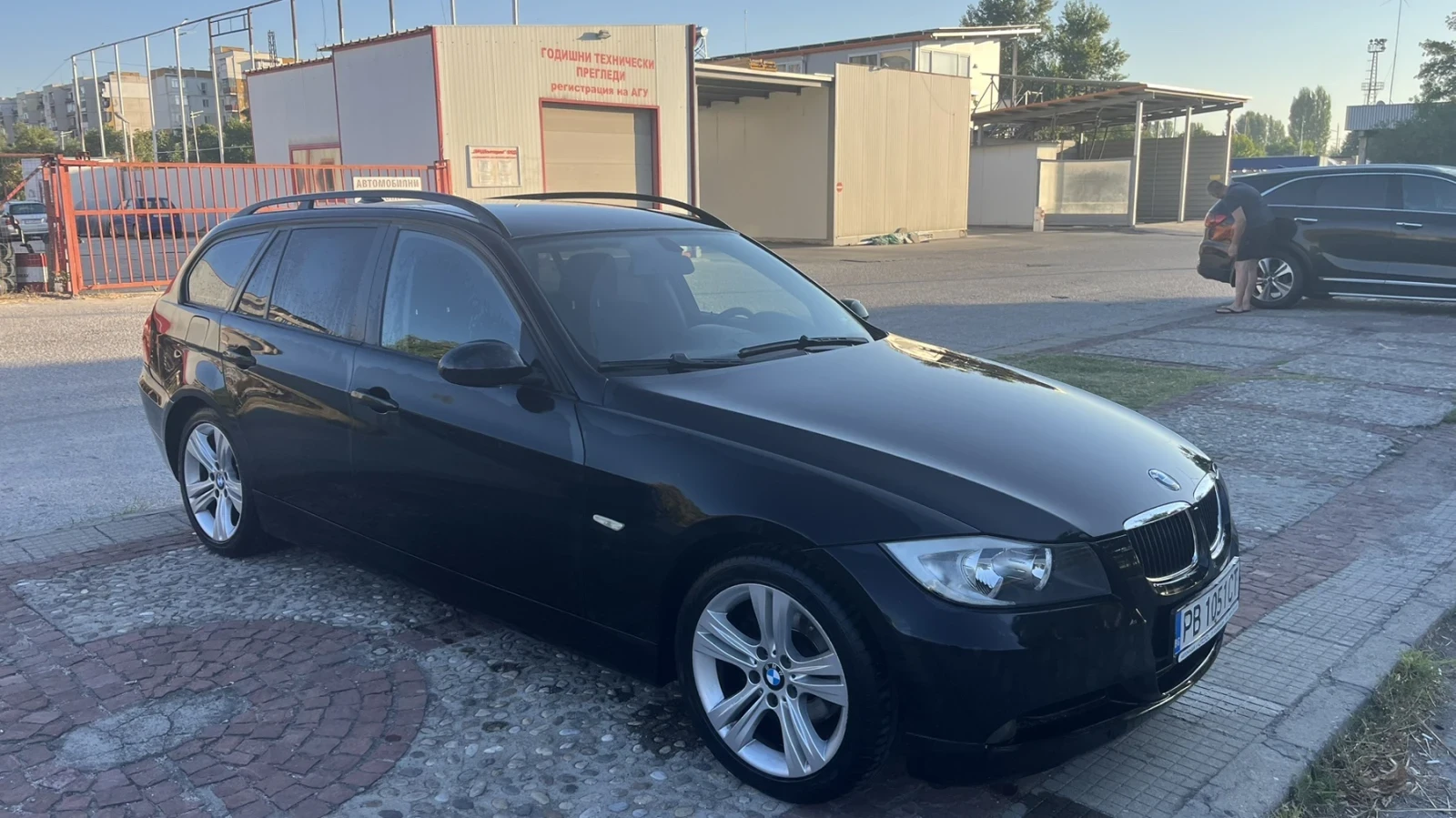 BMW 320 2.0D 163кс. Автоматик - изображение 2