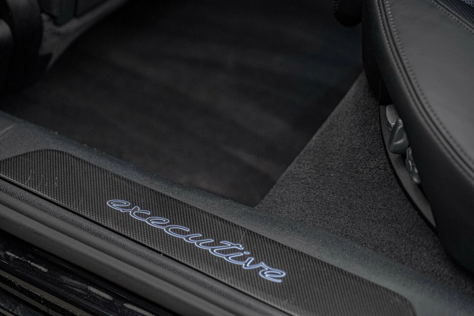 Porsche Panamera Turbo/Executive/RSE/PDCC Sport/PDLS + /PCCB/Carbon | Mobile.bg   12