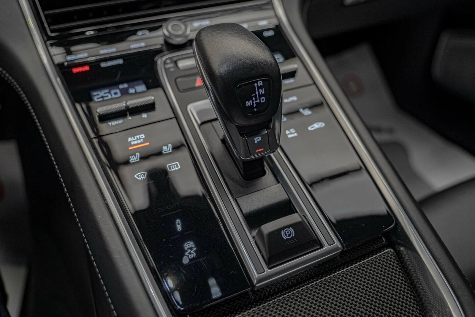 Porsche Panamera Turbo/Executive/RSE/PDCC Sport/PDLS + /PCCB/Carbon - изображение 9