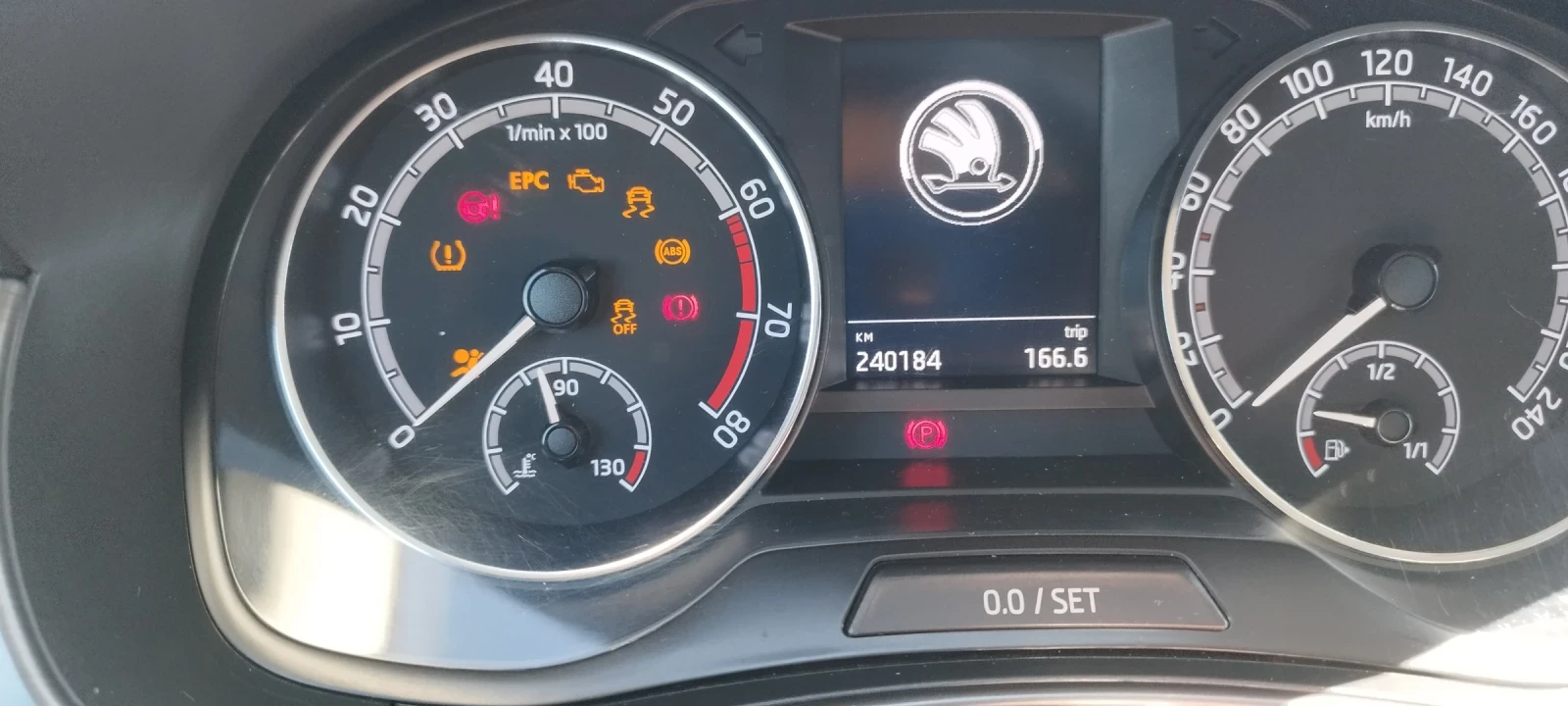 Skoda Fabia  - изображение 2