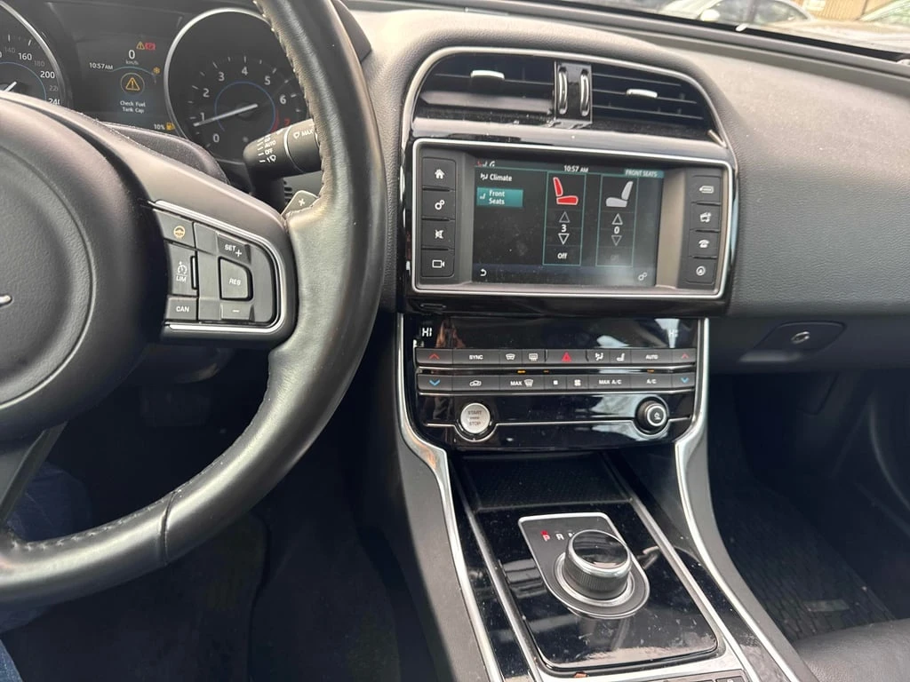 Jaguar XE * Prestige * CARFAX * ЦЕНА ДО БГ - изображение 9