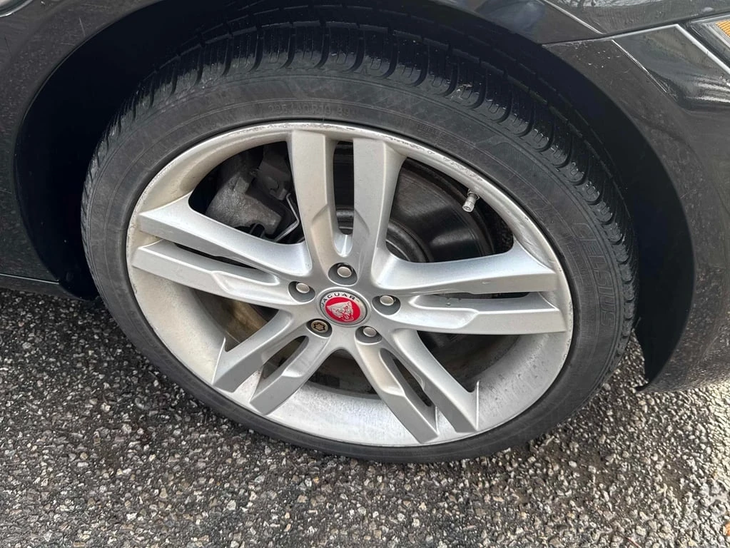 Jaguar XE * Prestige * CARFAX * ЦЕНА ДО БГ - изображение 7