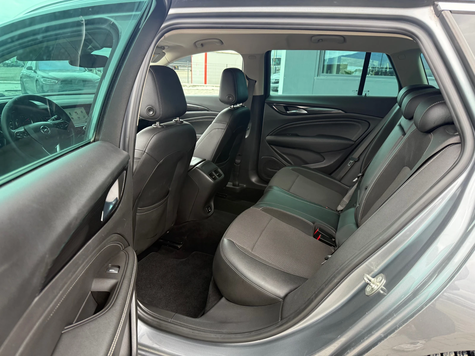 Opel Insignia 1.6 TDCI �������� ������ !!! | Mobile.bg � ����������� 14