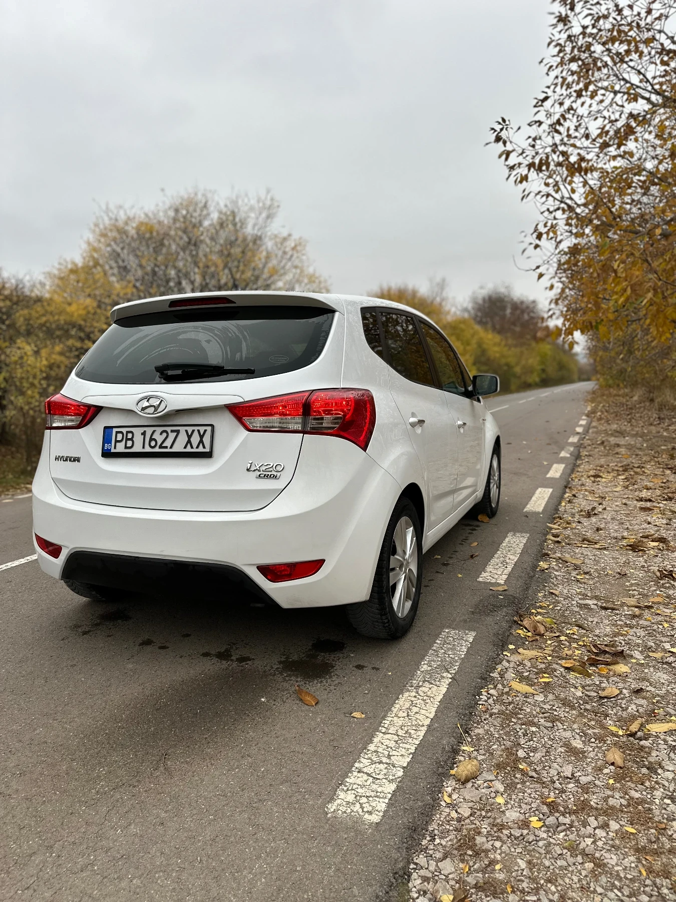Hyundai Ix20, снимка 3 - Автомобили и джипове - 53898009