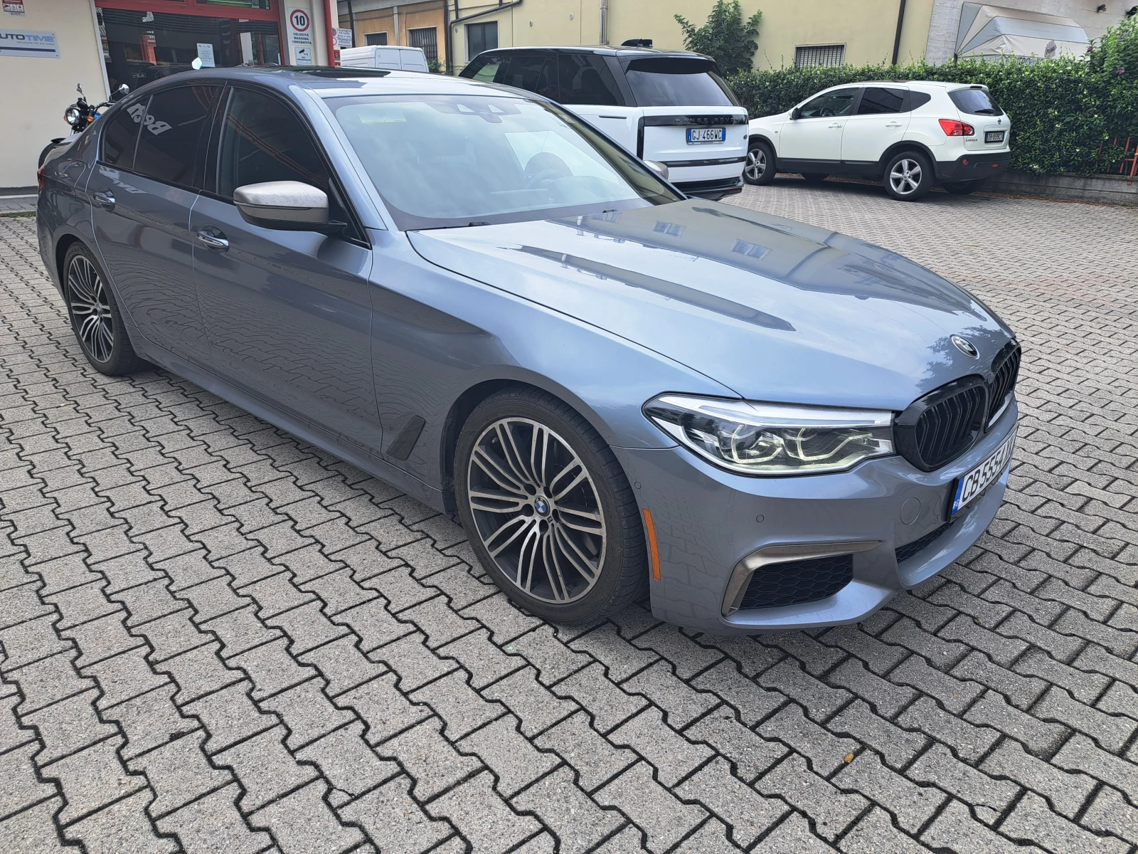 BMW 550 M550 XDrive, снимка 2 - Автомобили и джипове - 54013155