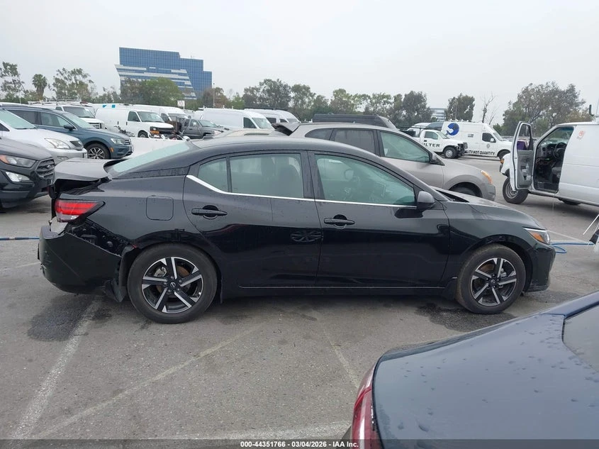 Nissan Sentra 2.0L I-4 DI, DOHC, VVT, 149HP Front Wheel Drive | Mobile.bg � ����������� 13