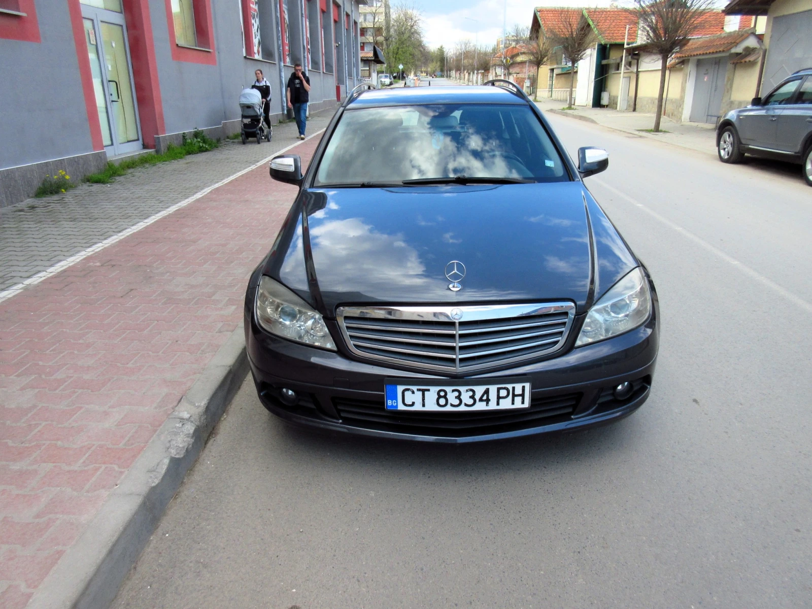 Mercedes-Benz C 220 220, снимка 2 - Автомобили и джипове - 54099637