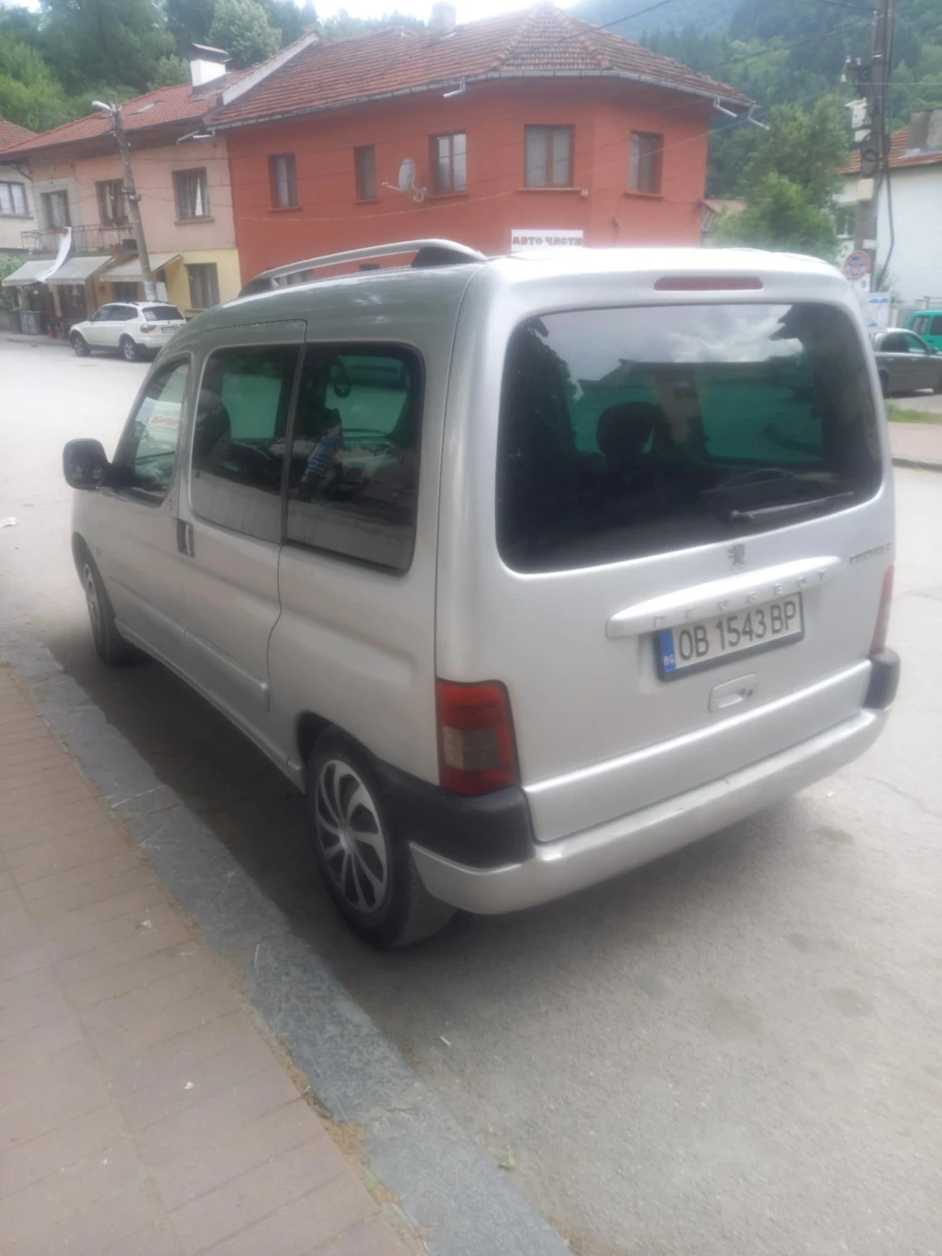 Peugeot Partner, снимка 4 - Автомобили и джипове - 54411056