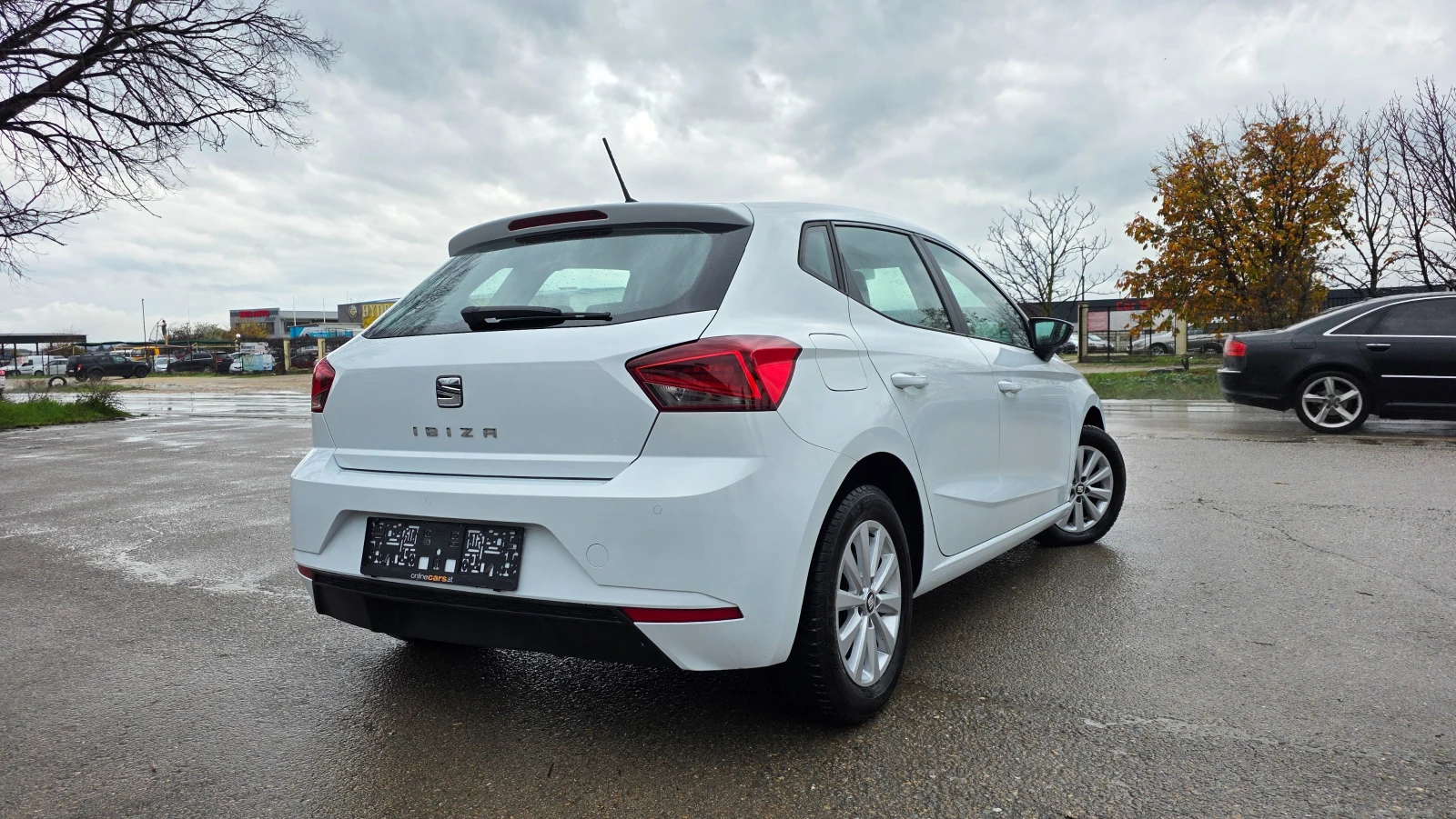 Seat Ibiza ЧИСТО НОВА, снимка 7 - Автомобили и джипове - 54599050