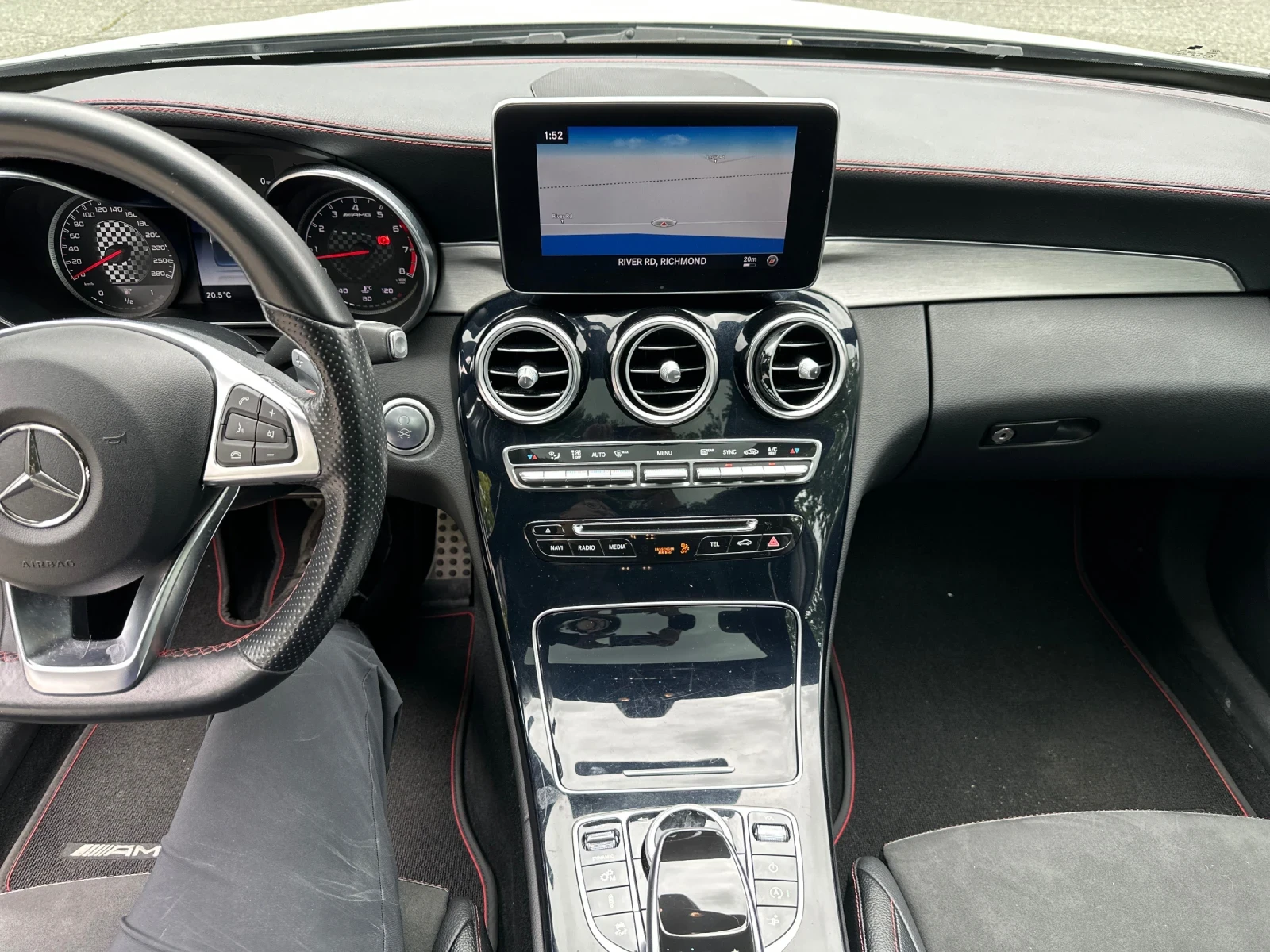 Mercedes-Benz C 43 AMG ПОДГРЕВ * ПАНОРАМА * BURMESTER * CARFAX, снимка 6 - Автомобили и джипове - 54661455