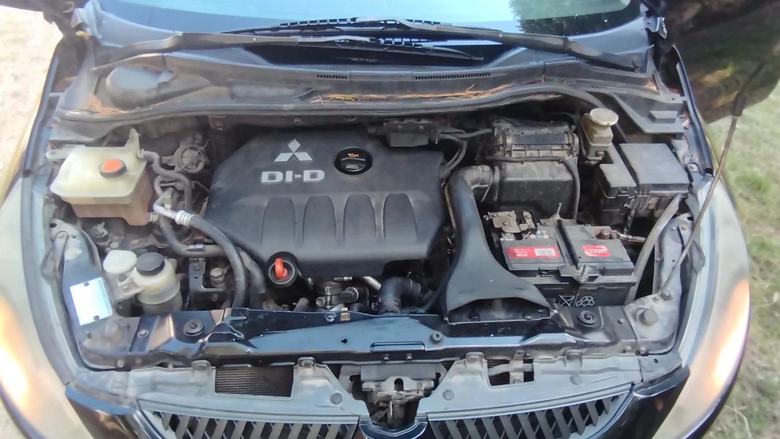 Mitsubishi Grandis Intense 6 MIT, снимка 12 - Автомобили и джипове - 54962089