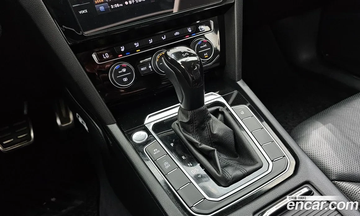 VW Arteon PRESTIGE !УНИКАТ! HEAD UP/360CAM/ !ПАНОРАМА, снимка 17 - Автомобили и джипове - 55063647