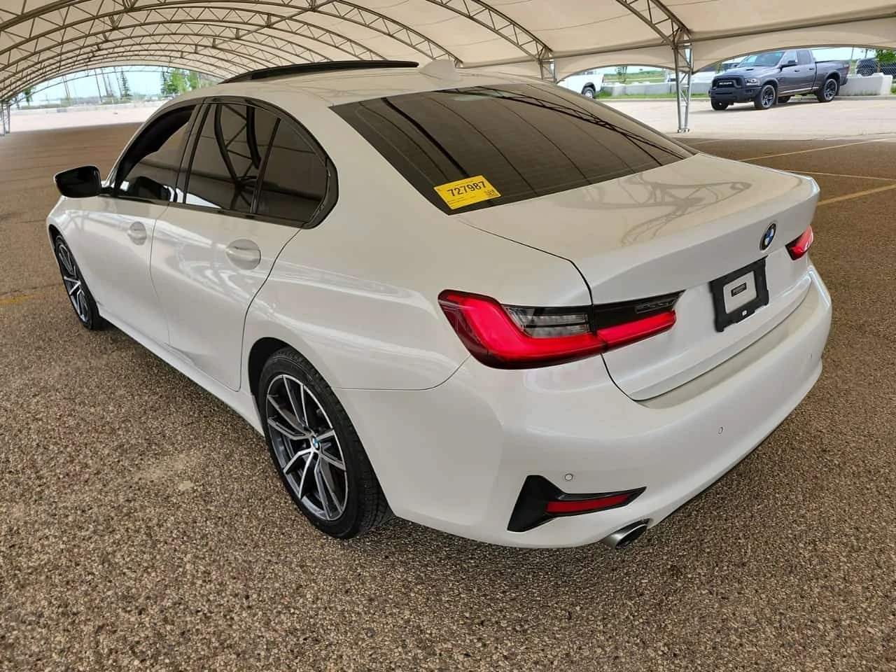 BMW 330 I XDRIVE| ��������| ��������| �����| 2 �����|  | Mobile.bg � ����������� 4
