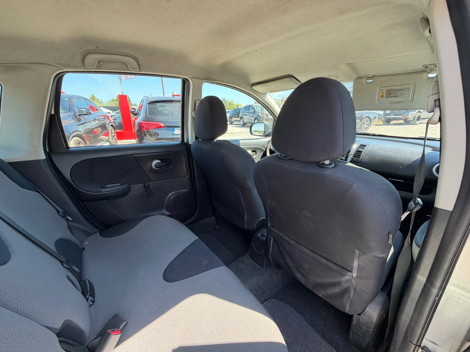 Nissan Note, снимка 10 - Автомобили и джипове - 55752561