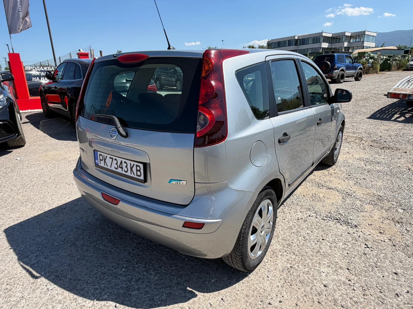 Nissan Note, снимка 7 - Автомобили и джипове - 55752561