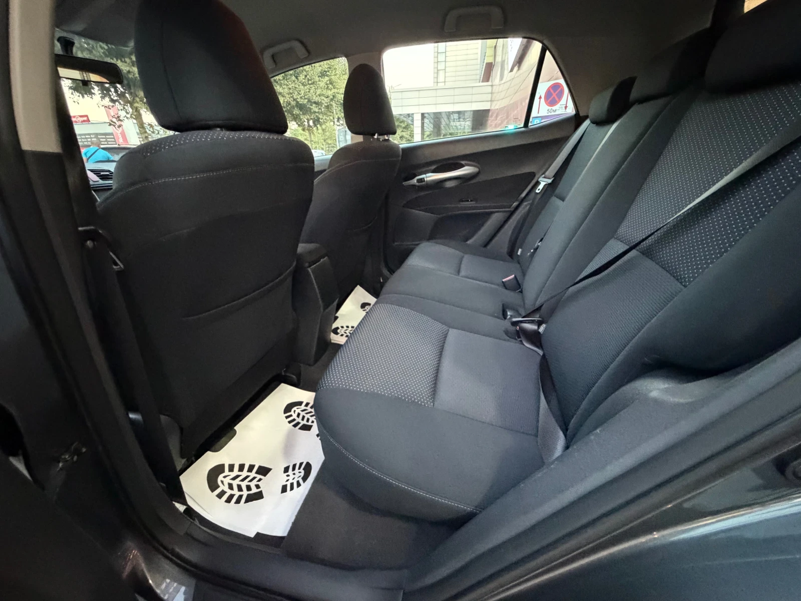 Toyota Auris 2.0 D-4D/ FACELIFT/нави  126к.с., снимка 10 - Автомобили и джипове - 55874567