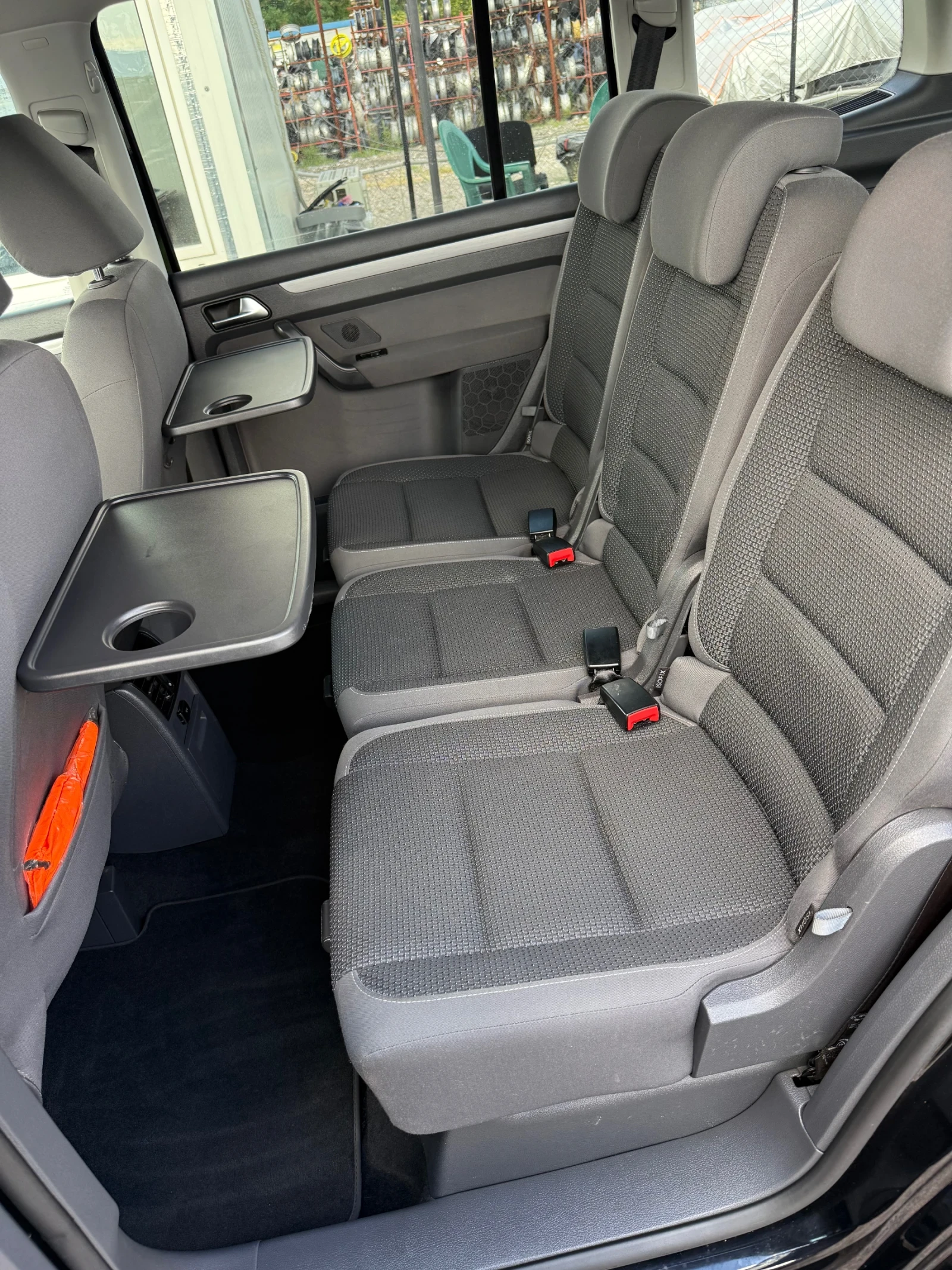VW Touran 2.0TDI.  Germany, снимка 11 - Автомобили и джипове - 55959223