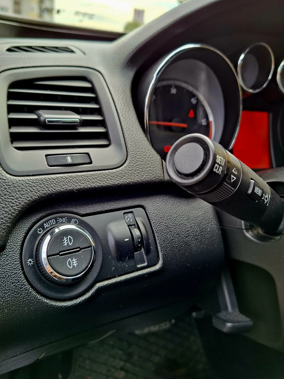 Opel Insignia 2.0 BI-TURBO 4x4/ Sport Tourer / OPC Line, снимка 10 - Автомобили и джипове - 56153018