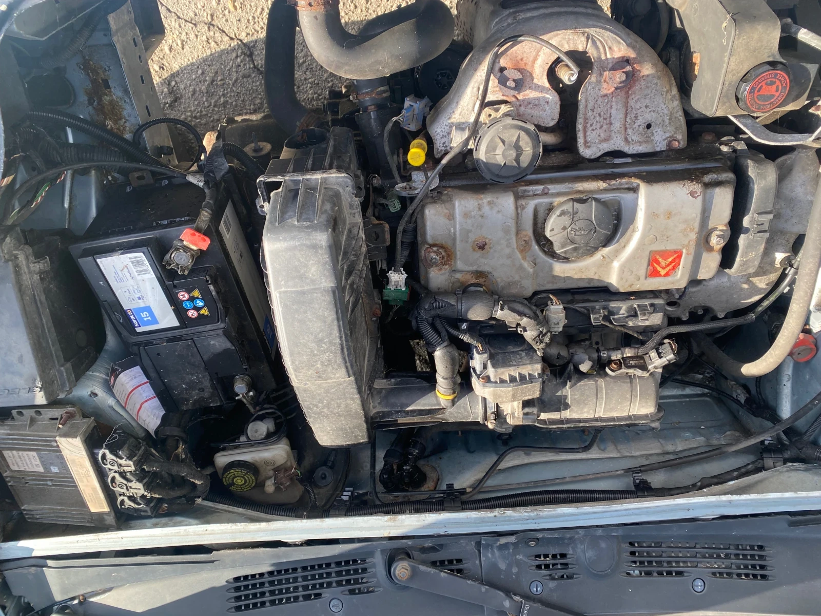 Citroen Berlingo 1.4 Бензин, снимка 10 - Автомобили и джипове - 56523655