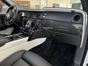 Rolls-Royce Cullinan BLACK BADGE/ BESPOKE/ SHOOTING STAR/ HEAD UP/ 360/ - 351980 € - 63453513 11